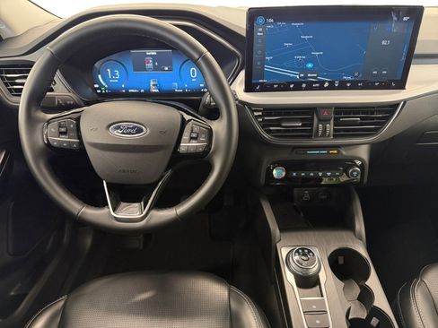 Used 2024 Ford Escape Platinum AWD/4WD image 13