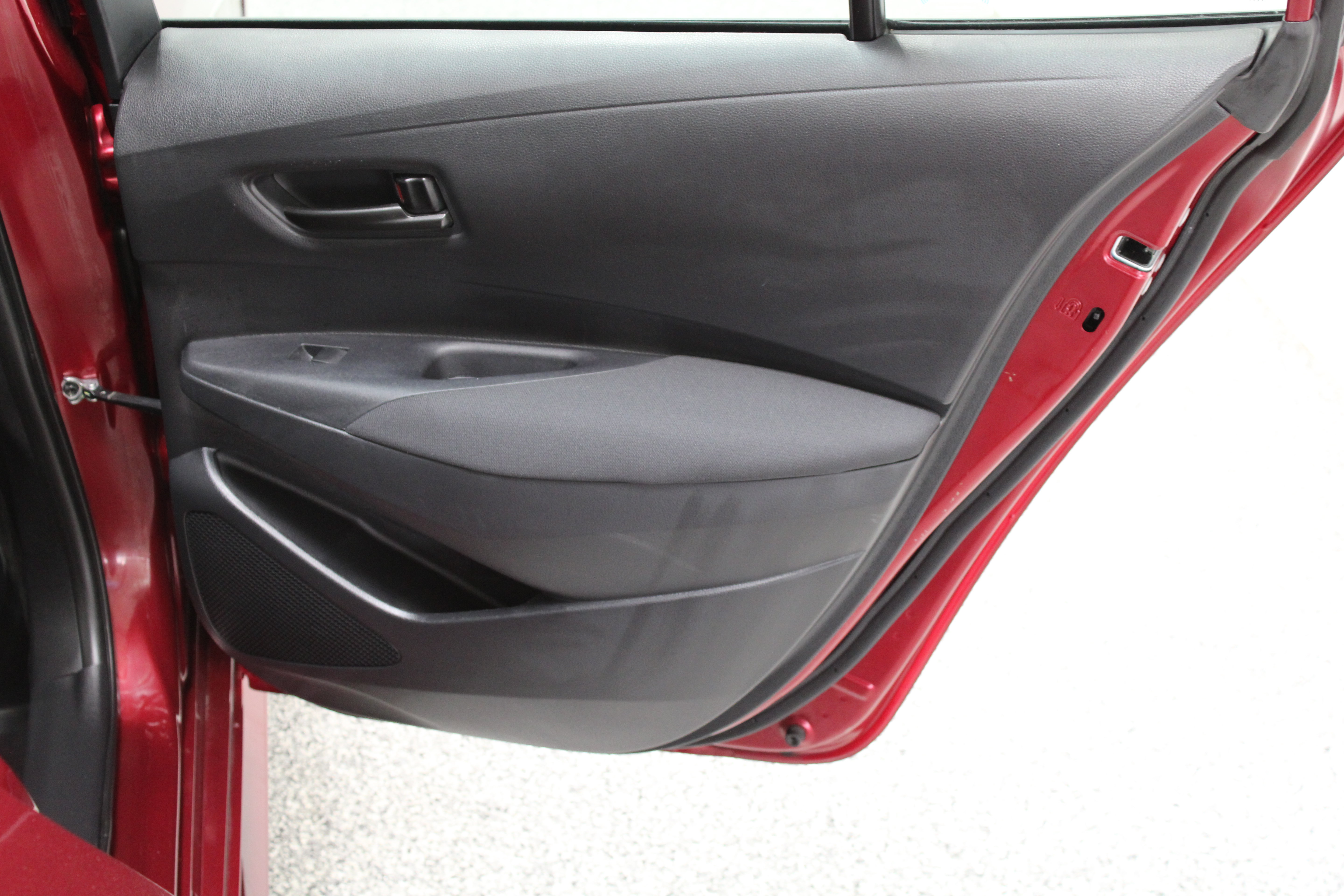 Used 2023 Toyota Corolla LE FWD image 29