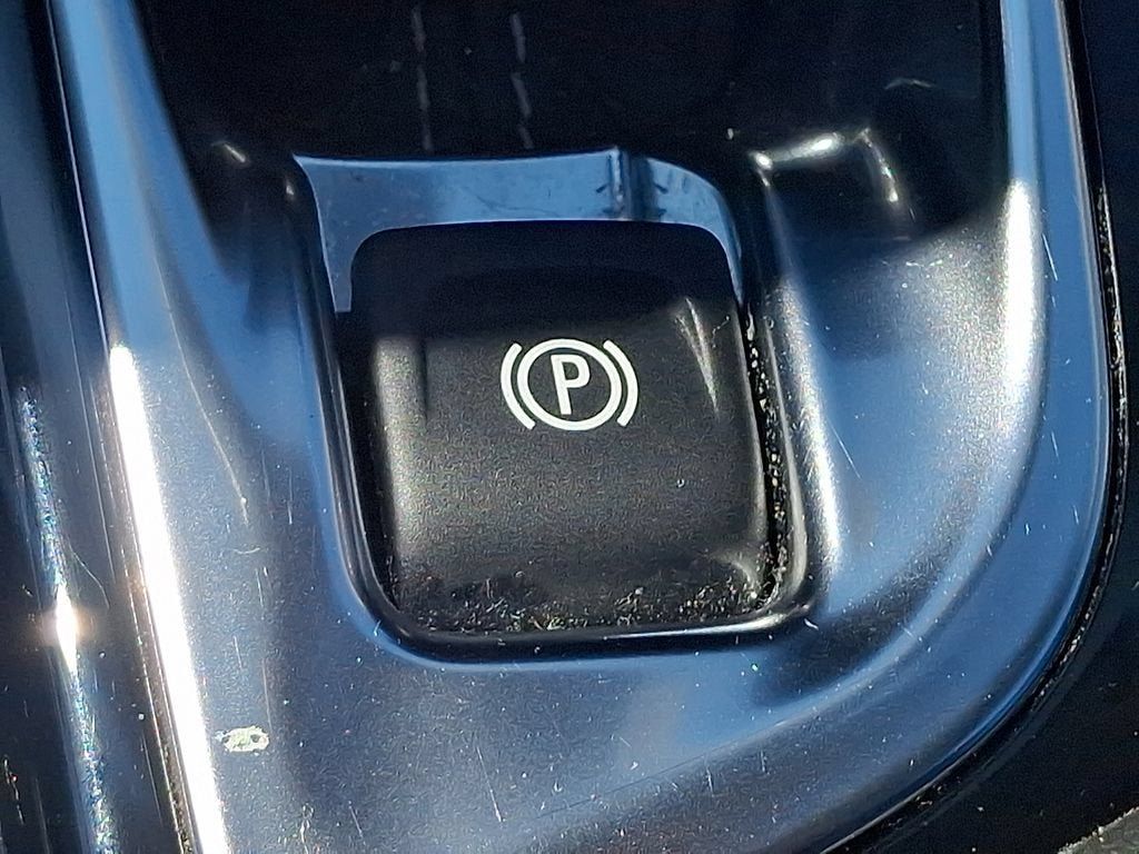 Used 2024 Buick Encore GX Sport Touring AWD/4WD image 26