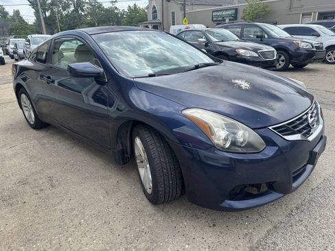 Used 2010 Nissan Altima 2.5 S w/ Convenience Pkg FWD image 9