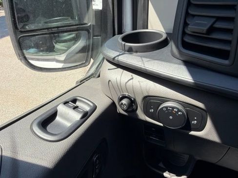 New 2026 Ford Transit 250 148 High Roof RWD image 19