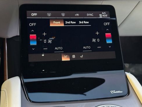 New 2026 Cadillac Vistiq Sport image 30