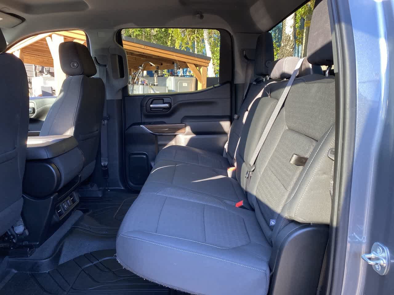 Used 2020 Chevrolet Silverado 1500 LT Trail Boss w/ Convenience Package AWD/4WD image 16