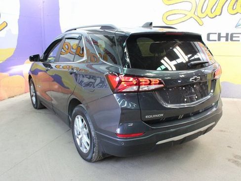 Used 2022 Chevrolet Equinox LT image 6