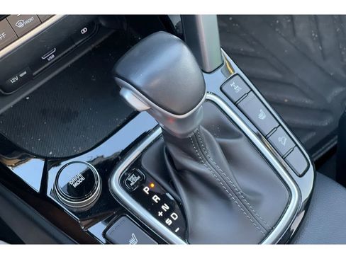 Used 2022 Kia Seltos SX w/ Sunroof Package image 34