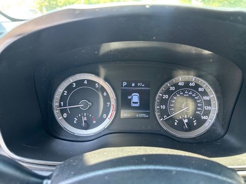 Used 2021 Hyundai Venue SE FWD image 39