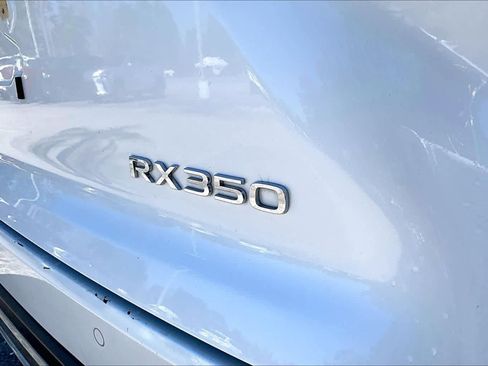 Used 2023 Lexus RX 350 FWD w/ Cold Area Package image 10