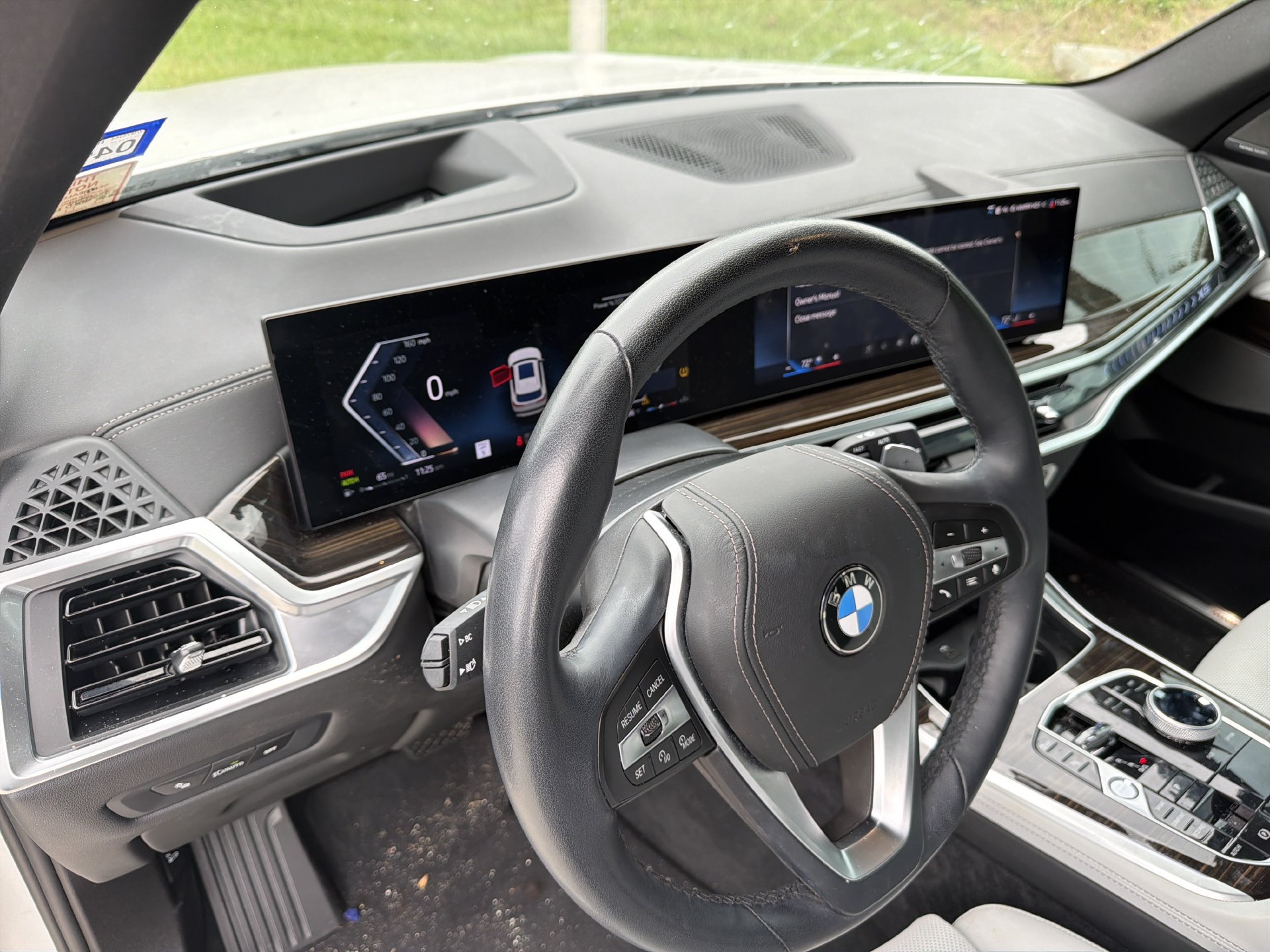 Used 2025 BMW X5 sDrive40i w/ Executive Package RWD image 24
