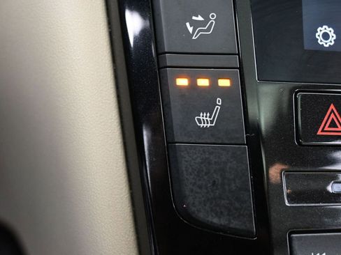 Used 2021 INFINITI QX50 Essential w/ Convenience Package image 22