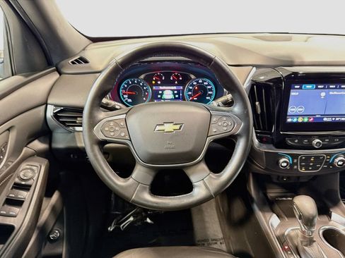 Used 2023 Chevrolet Traverse LT AWD/4WD image 22