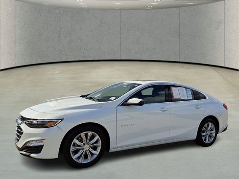 Used 2024 Chevrolet Malibu LT image 9