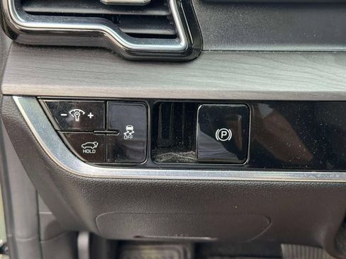 Used 2023 Kia Sportage X-Line w/ X-Line Premium Package AWD/4WD image 19