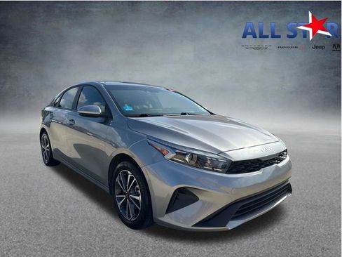 Used 2024 Kia Forte LXS FWD image 1