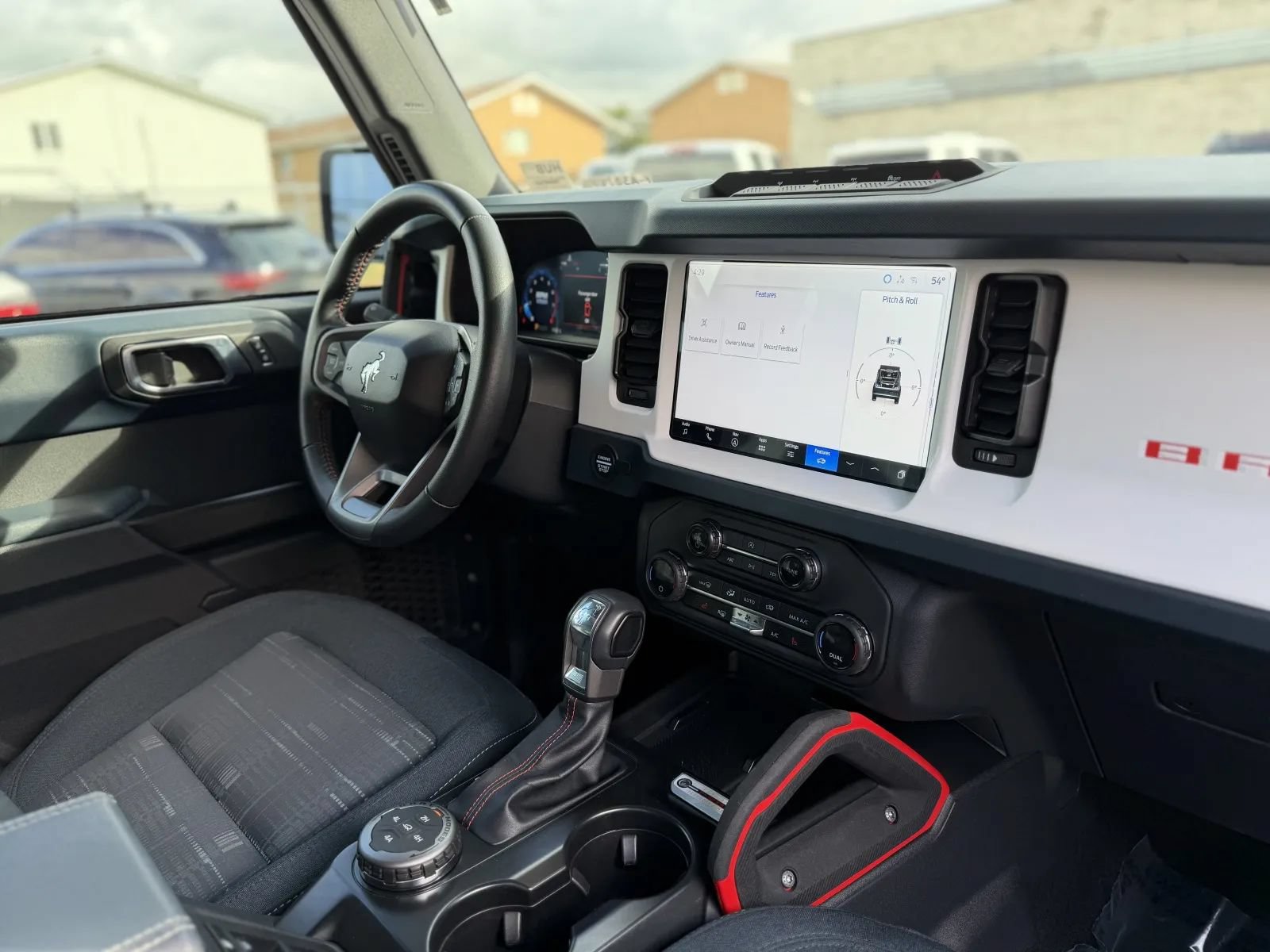 Used 2025 Ford Bronco Heritage Edition AWD/4WD image 19