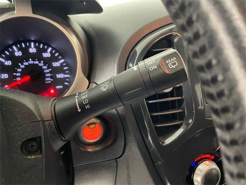 Used 2012 Nissan Juke SL w/ Sport Pkg image 15