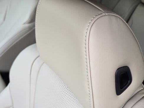 Certified 2025 Acura MDX w/ Technology Package image 15