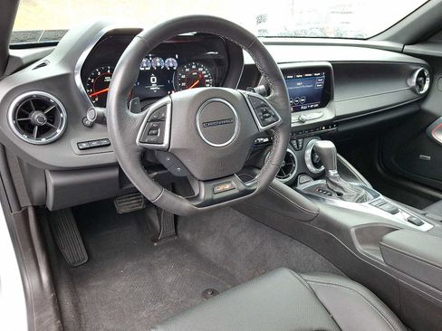 Used 2023 Chevrolet Camaro SS image 11