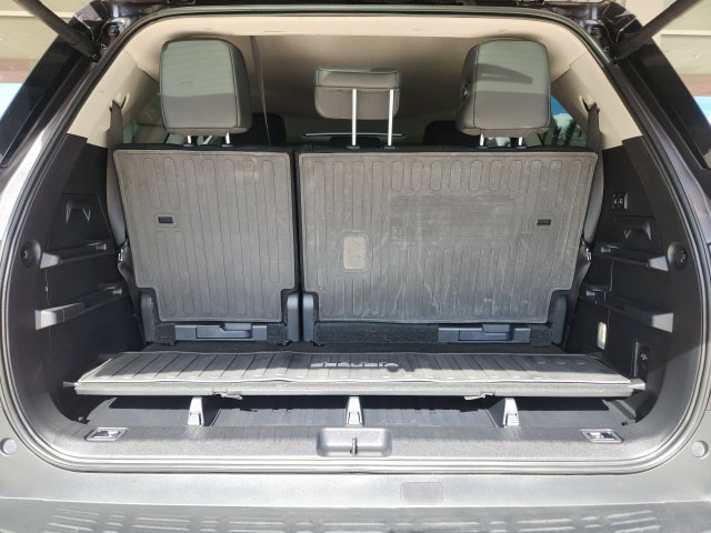Used 2024 Toyota Sequoia SR5 w/ SR5 Premium Package AWD/4WD image 23