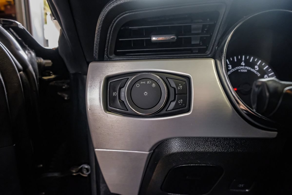 Used 2017 Ford Mustang GT Premium w/ Equipment Group 401A RWD image 24
