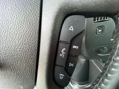 Used 2022 Chevrolet Express 2500 w/ Driver Convenience Package image 28