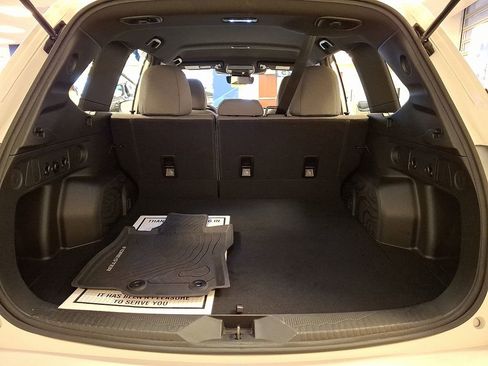 Certified 2025 Subaru Forester w/ Convenience Package #1 image 28