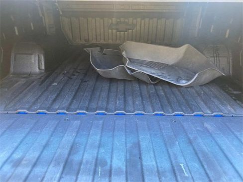 Used 2022 Chevrolet Silverado 1500 LT Trail Boss w/ LT Trail Boss Premium Package image 29