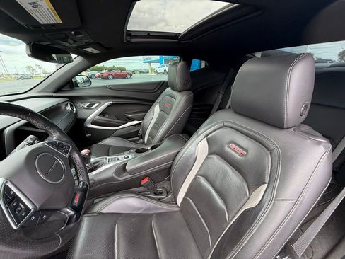 Used 2018 Chevrolet Camaro SS w/ Redline Edition RWD image 3