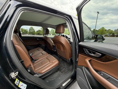 Used 2017 Audi Q7 3.0T Prestige w/ Prestige Package image 15