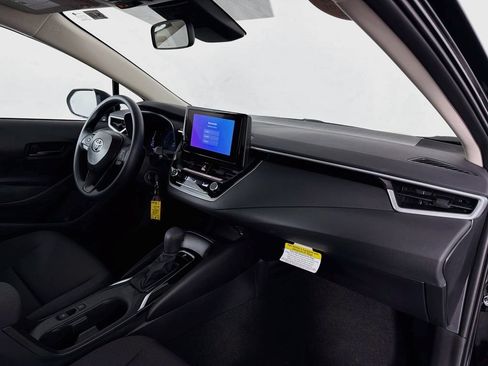 New 2026 Toyota Corolla LE FWD image 30