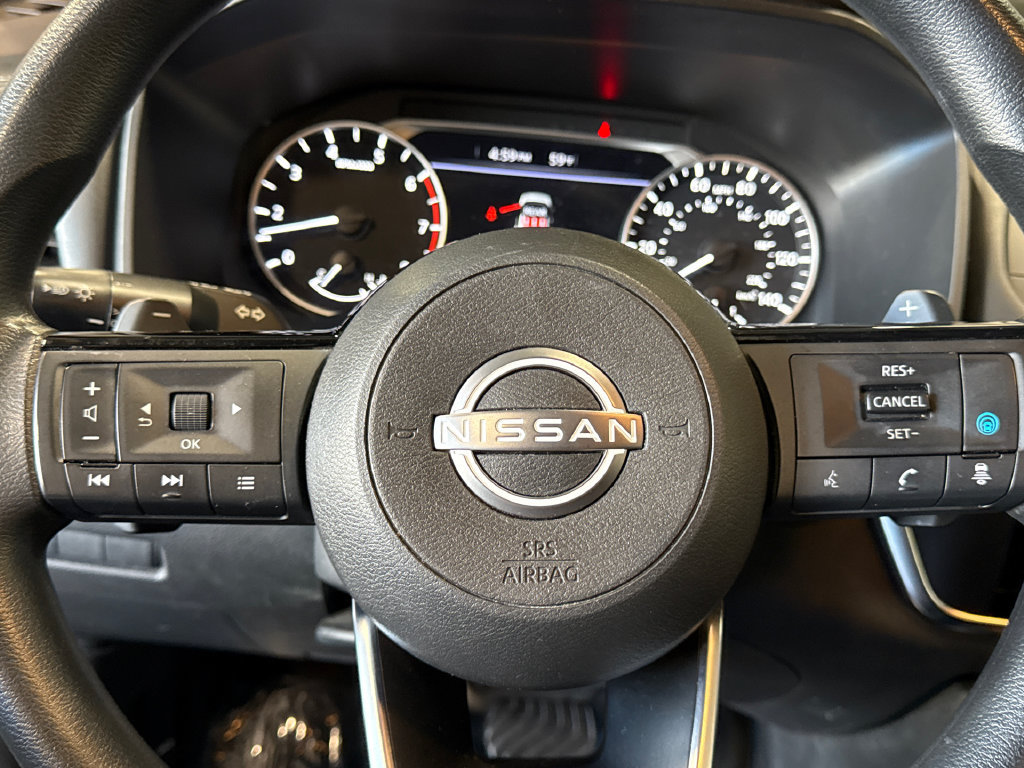 Used 2023 Nissan Rogue SV AWD/4WD image 21