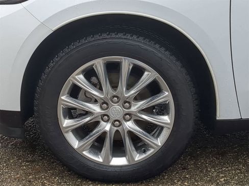 Used 2019 Buick Enclave Premium w/ Experience Buick Package image 21