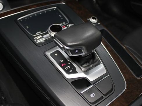 Used 2018 Audi Q5 2.0T Premium Plus w/ Premium Plus Package image 14