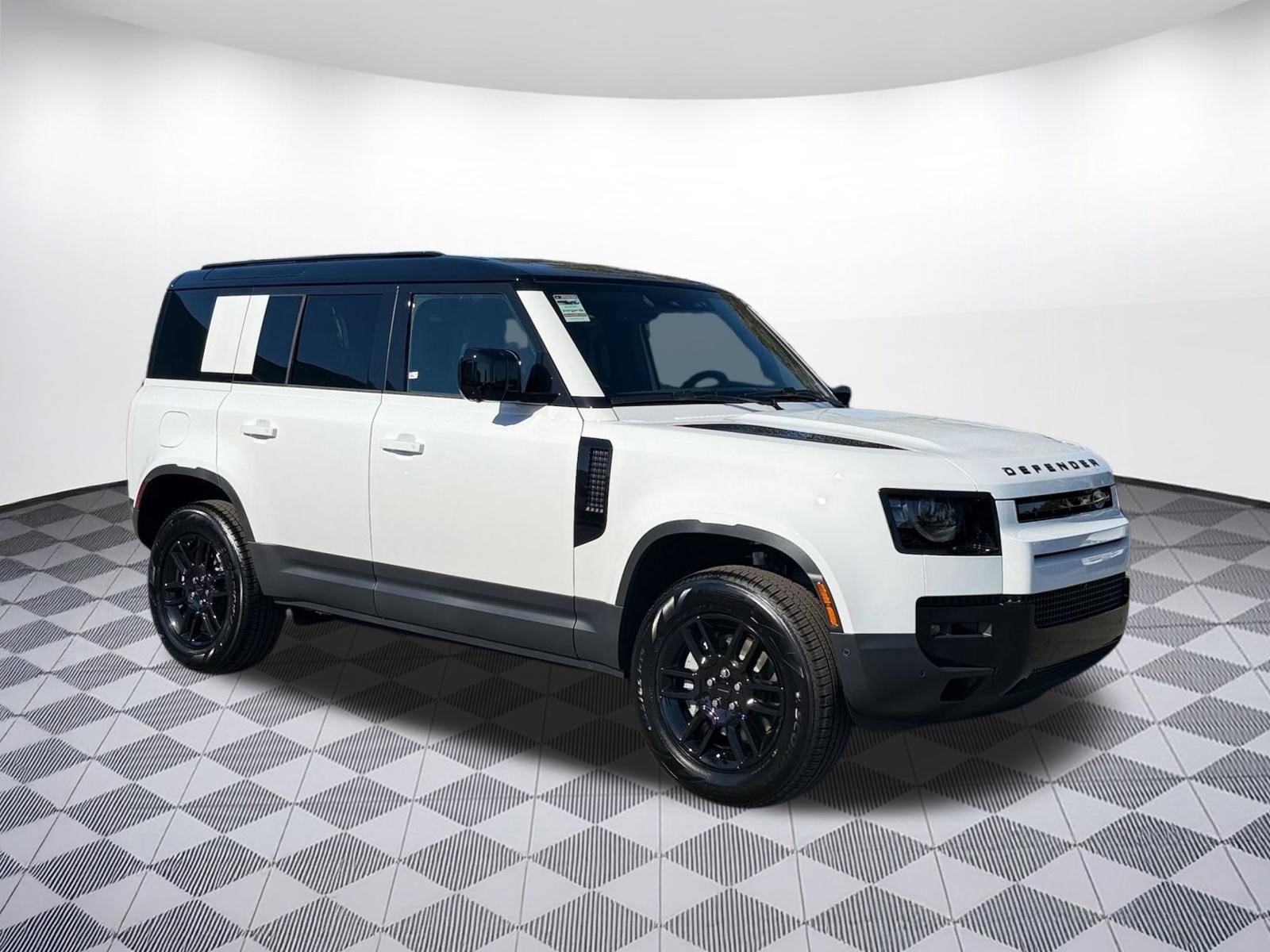 New 2026 Land Rover Defender 110 S AWD/4WD image 7