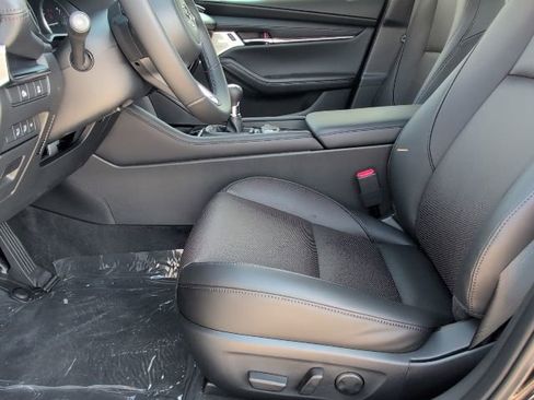 New 2026 MAZDA MAZDA3 2.5 S Hatchback w/ Premium Pkg image 10