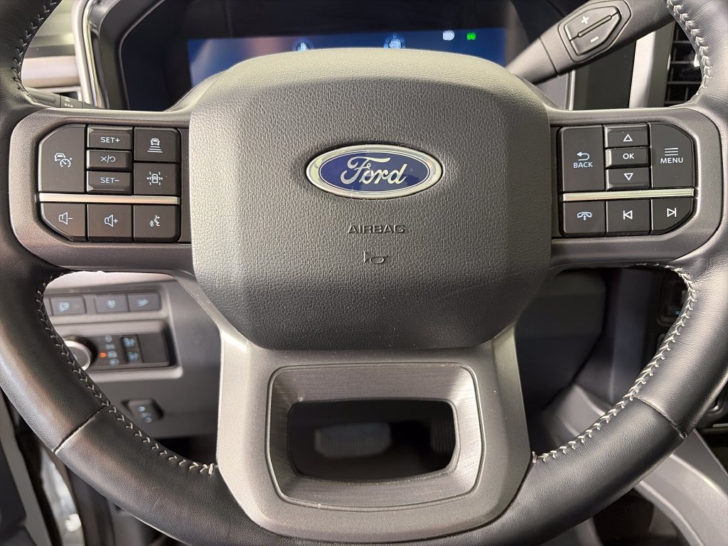 Certified 2024 Ford F350 Lariat w/ Lariat Ultimate Package AWD/4WD image 16