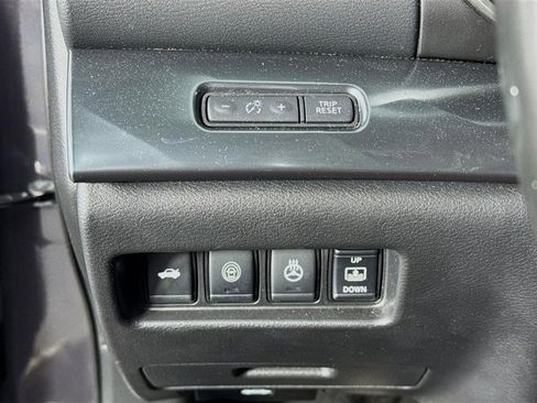 Certified 2021 Nissan Maxima Platinum w/ 40th Anniversary Package image 11