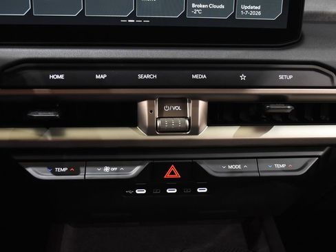 New 2027 Kia Telluride S image 15