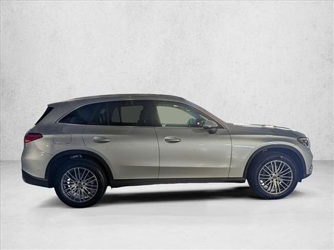 Certified 2026 Mercedes-Benz GLC 300 image 4
