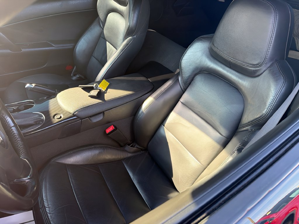 Used 2013 Chevrolet Corvette Coupe w/ Battery Protection Package RWD image 11