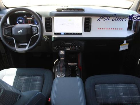 New 2026 Ford Bronco Heritage Edition AWD/4WD image 11