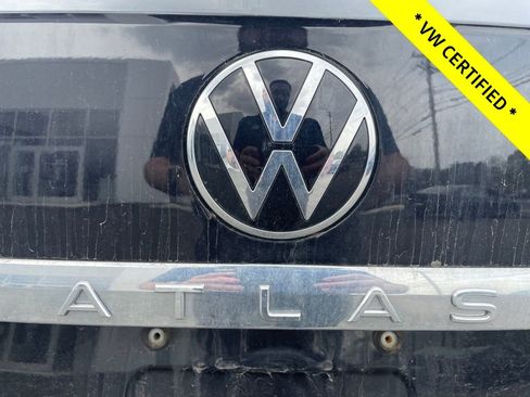 Used 2023 Volkswagen Atlas Cross Sport SE AWD/4WD image 5