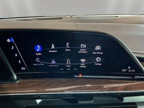 Used 2023 Cadillac Escalade Sport Platinum w/ LPO, ONYX Package image 7