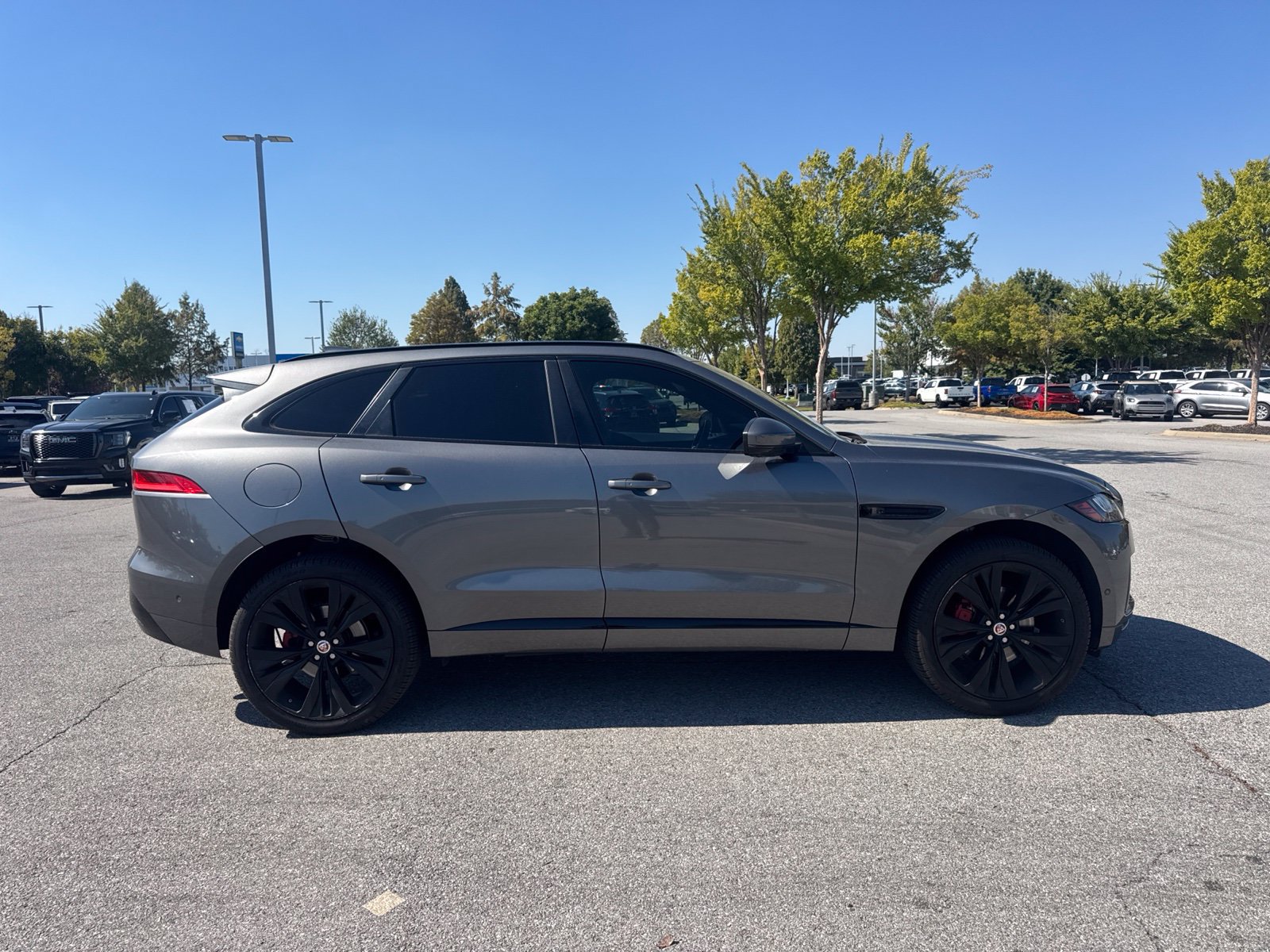 Used 2018 Jaguar F-PACE S AWD/4WD image 4