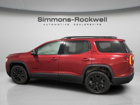 Used 2023 GMC Acadia SLE w/ Driver Convenience Package image 8