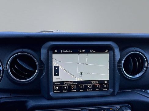 Certified 2019 Jeep Wrangler Unlimited Sahara AWD/4WD image 10