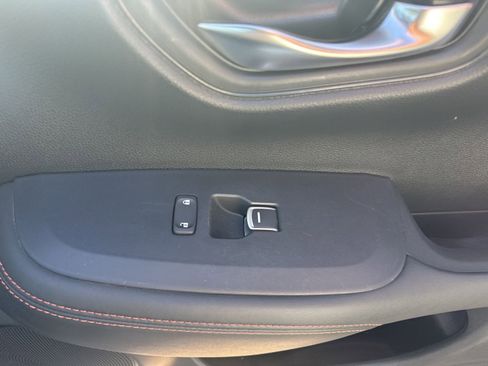 Used 2024 Honda HR-V Sport image 39