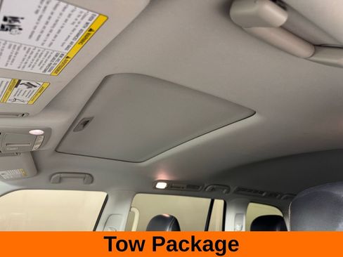 Used 2019 Nissan Armada SL w/ Premium Package AWD/4WD image 5