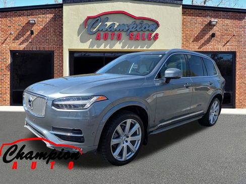 Used 2019 Volvo XC90 T6 Inscription w/ Luxury Package image 5