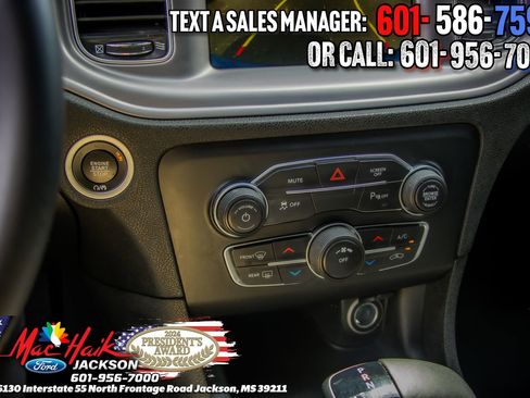 Used 2023 Dodge Charger SXT RWD image 16