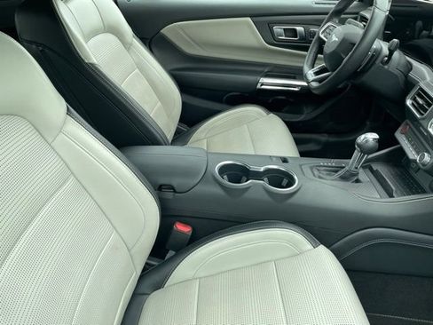 Used 2024 Ford Mustang GT Premium RWD image 7